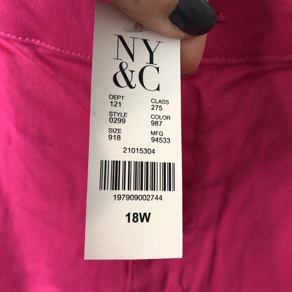 New York & Co. NWT Women's Ultra High Rise Wide Leg Pink Distressed Jeans 18W - Picture 8 of 11